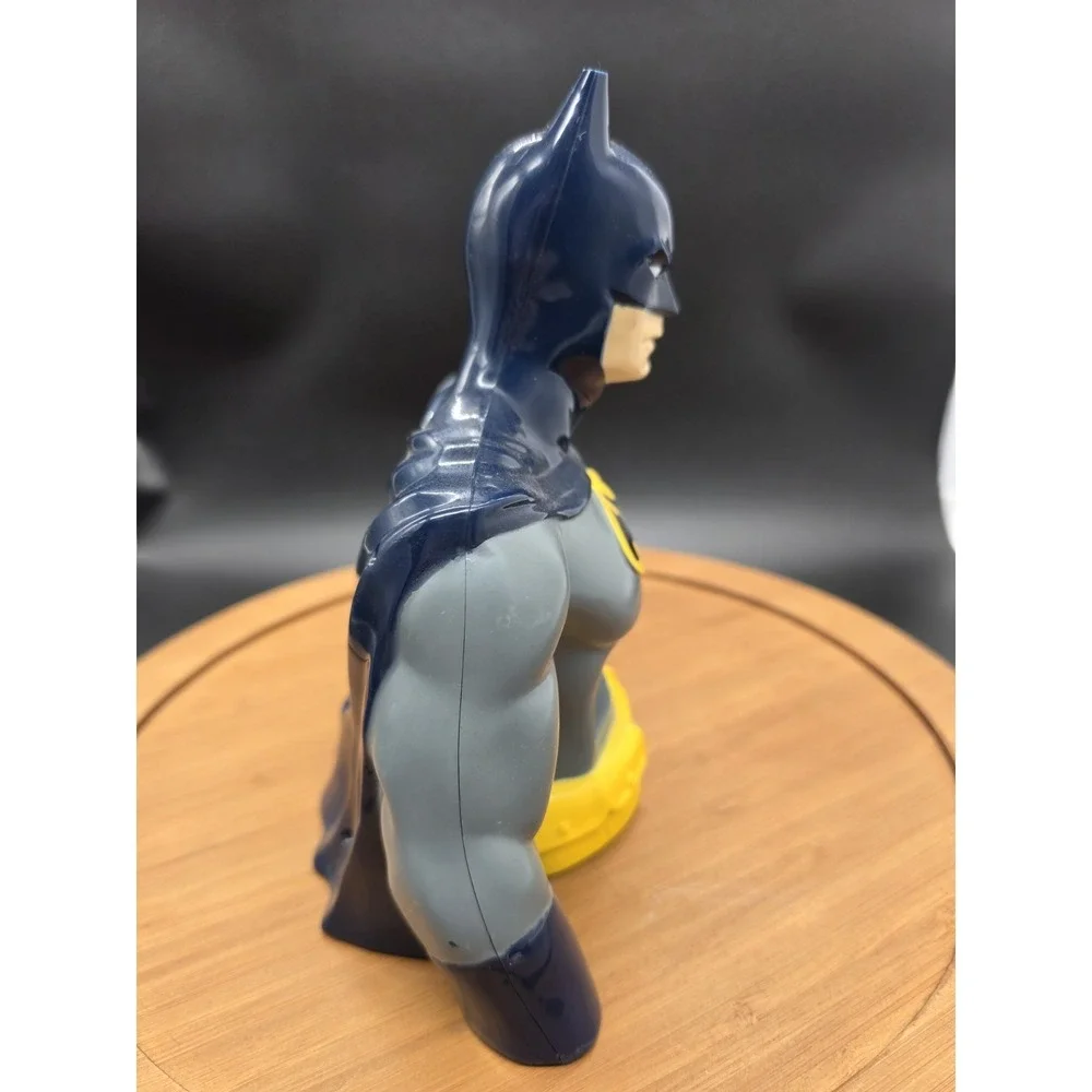 DC Comics Batman Digital Alarm Clock BAT3031 Novelty Bust Shape Blue